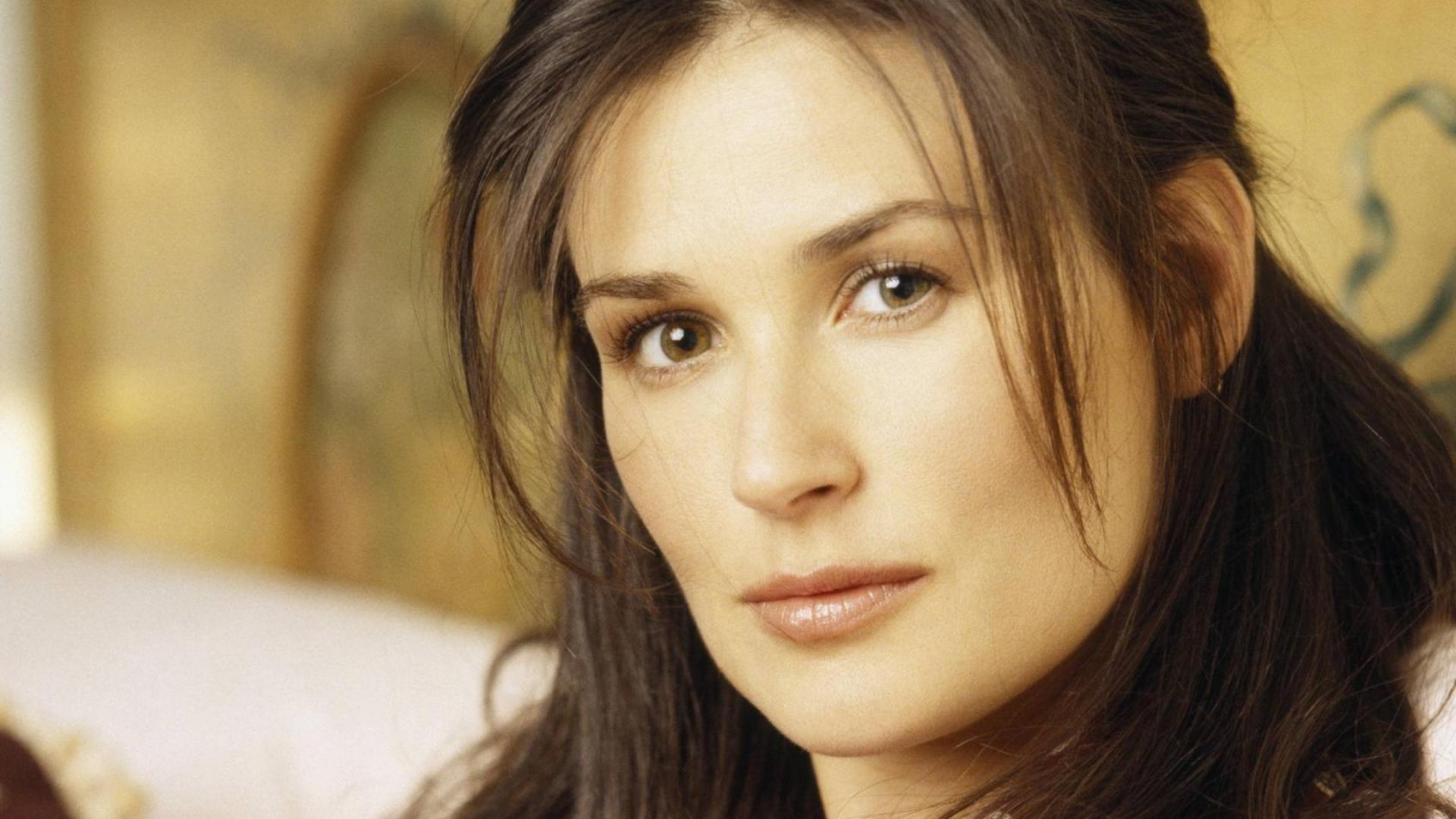 Demi Moore 原始照片 AI生成动漫素材