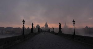 Transparency Settings Not Applying Consistently in Dark Mode