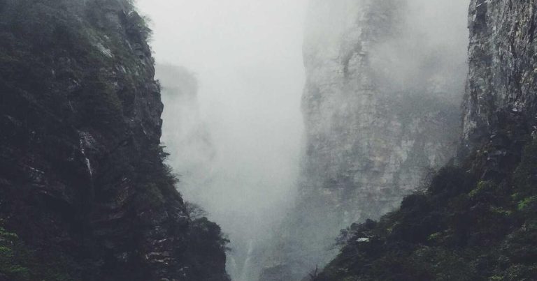 I believe the way we use computers will soon change forever. We’re moving from doing work manually with a keyboard, mouse, and laptop to directing agents in the cloud using our voices. In my new essay, I cover why: 1....